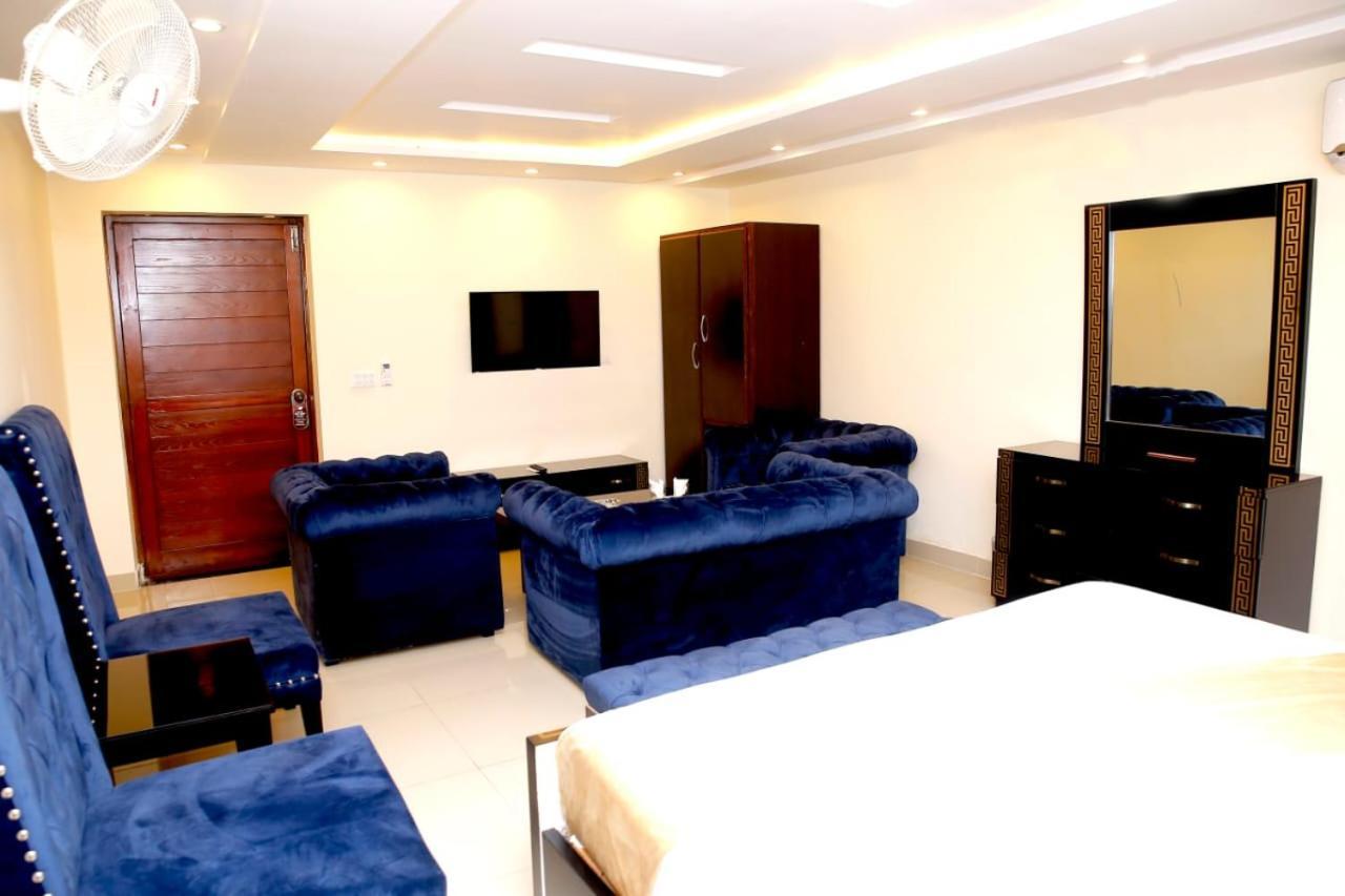 Hotel Noor Plaza Lahor Kültér fotó